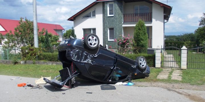 Dopravná nehoda Fiat Brava v obci Pozdišovce